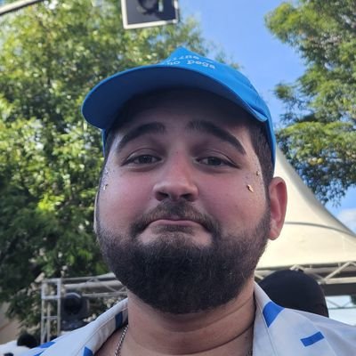 purê de batata é gostoso mas eu sou mais // comentarista de reality shows do meu interesse