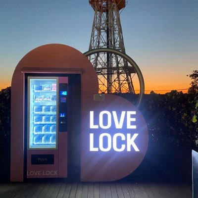 DatTran70226953's profile picture. 