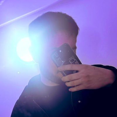 josxcl's profile picture. 😾