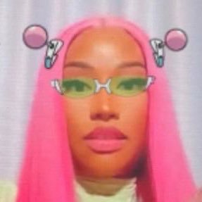 onigirisenbeiii's profile picture. 