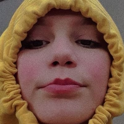 Polissemica_'s profile picture. Blábláblá
✨✨✨