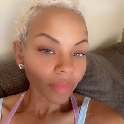 I am 🚶‍♀️ into my purpose and it feels amazing!
