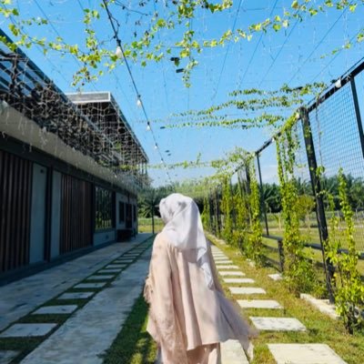 nrrafrna's profile picture. 