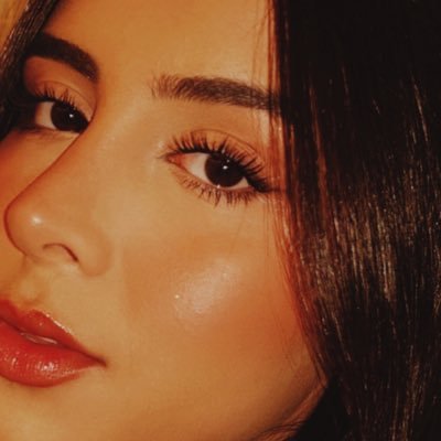 vitoriandrde's profile picture. capricorniana