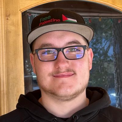 bradleyG1lbert's profile picture.