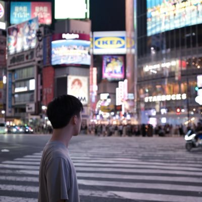 Azl_ddd's profile picture. Elon Musk 🔥 Liverpool⚽️, (I think I am an) investor, proud East Asian