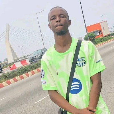 Sierra Leonean🇸🇱|| Football Lover⚽||Fc Barcelona Fan 💙❤️||Leonel Messi 10🐐Fan|| University Student|| Promoter|| For Business Email:mohamedjan042@gmail.com