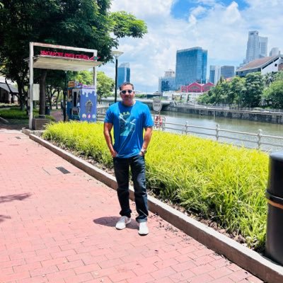 Tripathi_Mumbai's profile picture. Hello, I help people see brilliantly 😎
I try being a thought provoker and a humble insan 🙏