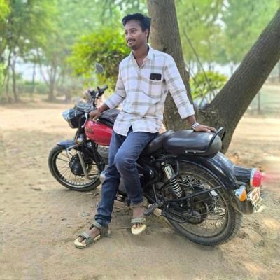 SubbuVangala's profile picture. Don't think about society it kill your happiness