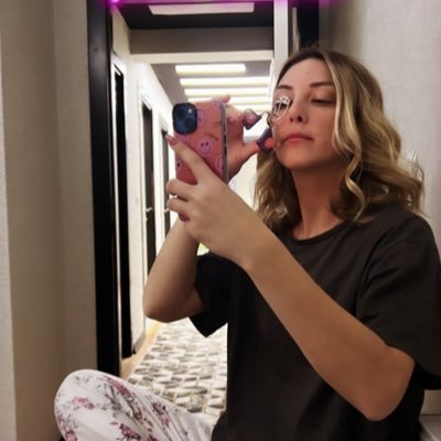 Tugceviikk's profile picture. Veterinerimsi 🐶master of the small animal trainee 🎓 iüvf/cerrahpaşa