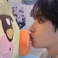 도른자 (@ym32389) 's Twitter Profile