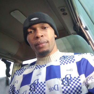 Andrew615862's profile picture. 