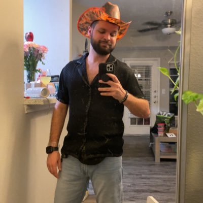 Cajun by birth ⚜️Austin transplant by choice 🤠 Raver by luck 👽👾