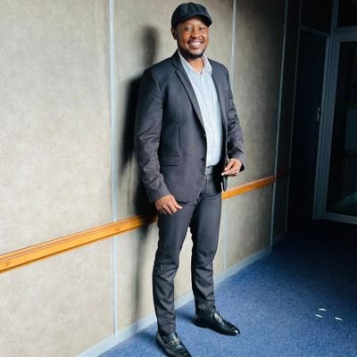 Lawyer ⚖️⚖️ || Legal Eagle || Pirates and Man City fan || The leading rule for the lawyer, as the man of every calling, is diligence.