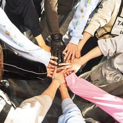 inimini_322's profile picture. 