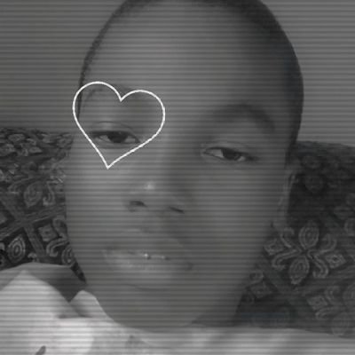 onanakow's profile picture. 