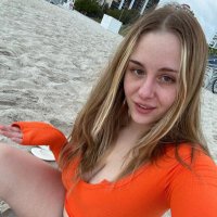 zoey uso (@zoeyuso10) 's Twitter Profile