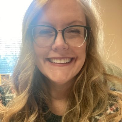 AnnaCinWV's profile picture. Otter Pop & English muffin connoisseur.