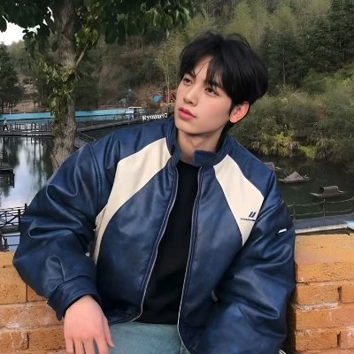 Gobarbaleman's profile picture. Jangan hanya berharap perubahan, jadilah orang yang menciptakannya