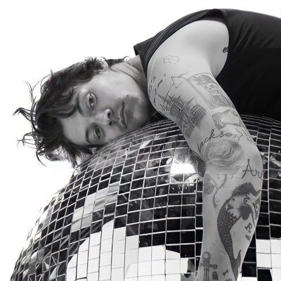 emilyalice03x's profile picture. 🪐💫🌈🦋🧸 22! She/Her