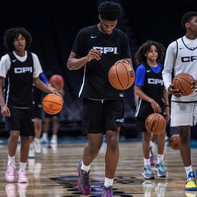 C/O 2026| 3.5 GPA|6'5”| 185 LB Small Forward| Ambassador Christian @ACSLions_BB| Matthew 22:37| xotae11@gmail.com