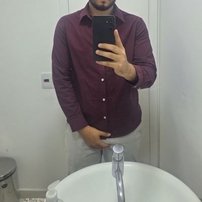 Antonio00464433's profile picture. Nasci para satisfazer a necessidade que eu tinha de mim mesmo.