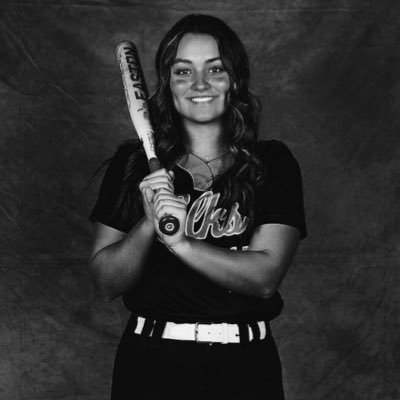 University of Dayton Softball Commit❤️ | Centerville High School 2026 | Xpress National 18u Hutchinson #24 | INF | chayseadkins08@gmail.com