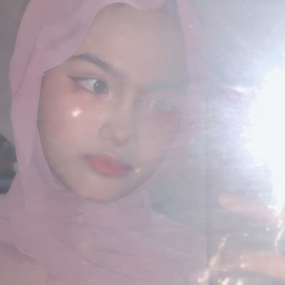 chocopiebuble's profile picture. if u know me irl, sssssstttt