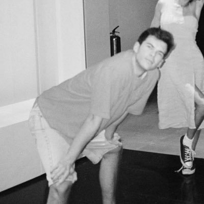 ᡣ𐭩 •。ꪆৎ ˚⋅luke newton may not be able to see me but i exist and i’m thick ᡣ𐭩 •。ꪆৎ ˚⋅