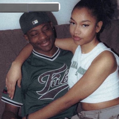 thenaughtyboy0's profile picture. 