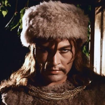 AtayurttanGelen's profile picture. “Bir Arap binbaşının 'Kavm-i Necip evladına nasıl kötü muamele yaparsın?' diye tokat attığı bir Anadolu çocuğunun 2 damla gözyaşında Türklük şuuruna erdim!”