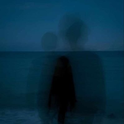 inibakh's profile picture. True friends stab u in the front