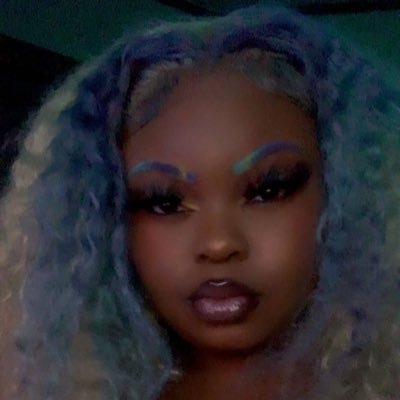 OnnieChanel20's profile picture. Just come find out and see 😋💦😩🥴 you”ll love it here I promise 😫😏