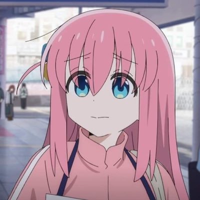 wafky_h's profile picture. *i hide behind a pole, thinking that I can't be seen*