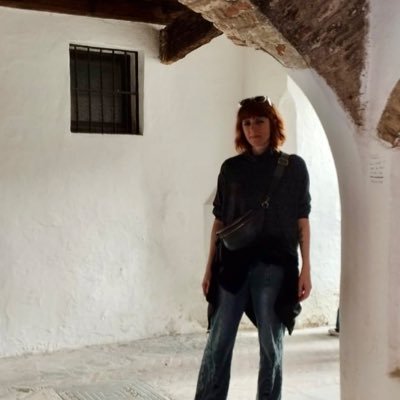 efonta's profile picture. Atenció ciutadana, administració electrònica i govern obert a l'administració local ⚙️ Geògrafa 🌍 i meteoadicte ⚡️