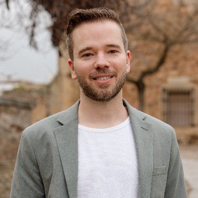 Founder @LYXPLANET. Web Strategy @Truthdig. Columnist @disruptoresee - @ElEspanolcom. Contributor @CNTravelerSpain. 🏆 Webby Award Nominee.