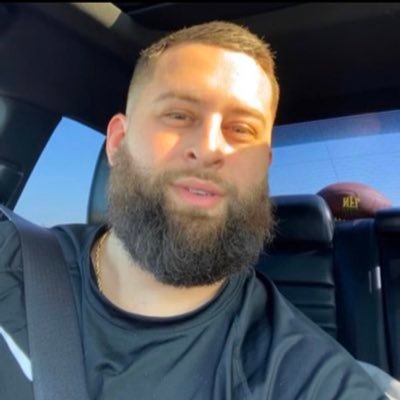 Reallyjustb's profile picture. IG• xjonbenjaminx 📸