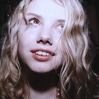 flugelschlag_'s profile picture. glory to mankind