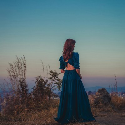 LKE76766's profile picture. Hayat, bir uçuş rotası gibidir; bazen türbülans olur ama önemli olan, yönünü kaybetmemektir.