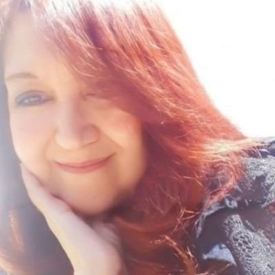 İnsanlar, ahh benim insanlarım, yalanla besliyorlar sizi. -Nazım