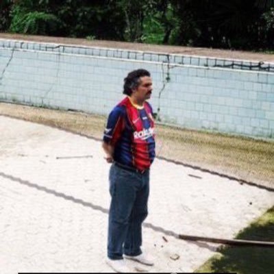 #NavyVet #ViscaBarça #BaronRojoSur #RavensFlock #EverybodyIn #LGM