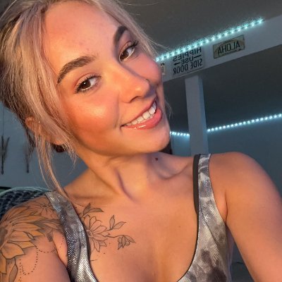 Gracie_21x's profile picture. just being a silly girl
♡.° Dallas °.♡