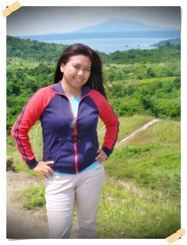 smileitsmeeh's profile picture. A responsible, fulfilled christian adult...released from poverty in JESUS' name!