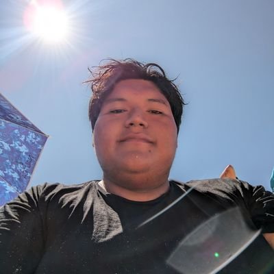 ChubbyBl0ss0m's profile picture. 