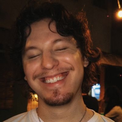 IIDidico's profile picture. provavelmente eu só existo a partir das 10 da manhã