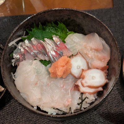 550円で夕飯を提供している離島の小さなカフェ併設宿泊施設「焦がれ香」のオーナーです⛩️副業ワンオペの小さな宿の為、一日4名様までのご案内となります🙏🏻🌴五島の観光等情報やニュースなども発信中😆🎉🛥️MENSA会員☕宿泊のご相談はインスタのDMまで🙏🏻
