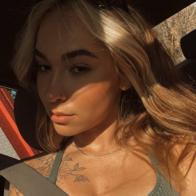 EnchanteGracie's profile picture. just being a silly girl
♡.° Omaha °.♡