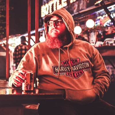 Hi! I’m Isaiah, you can call me Soup! I’m a: Creator // Twitch Streamer // Member of the Twitch Creator Club (IRL, Food & Drink)
