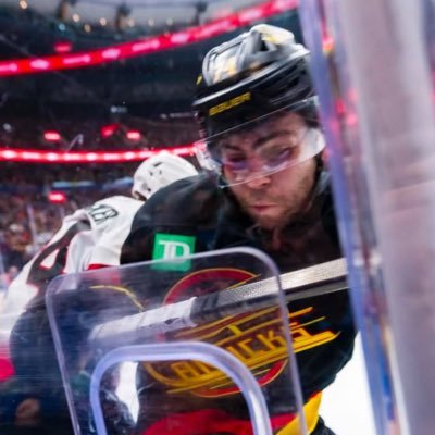 i love the horrors of canucks hockey | believer in all things jake debrusk 💙💚🏒