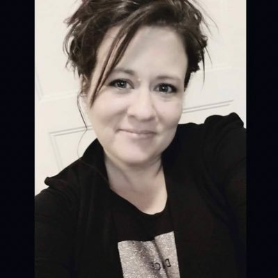 christinarindo's profile picture. 
